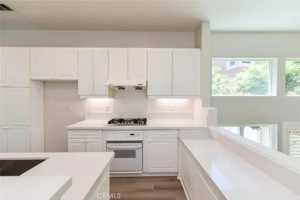 $4,200 | 12 Palagonia Aisle, Irvine, CA 92606