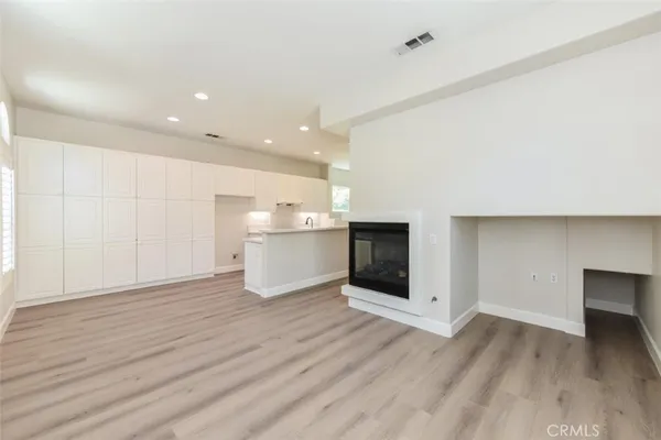 $4,200 | 12 Palagonia Aisle, Irvine, CA 92606