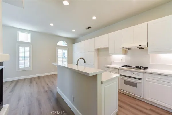 $4,200 | 12 Palagonia Aisle, Irvine, CA 92606