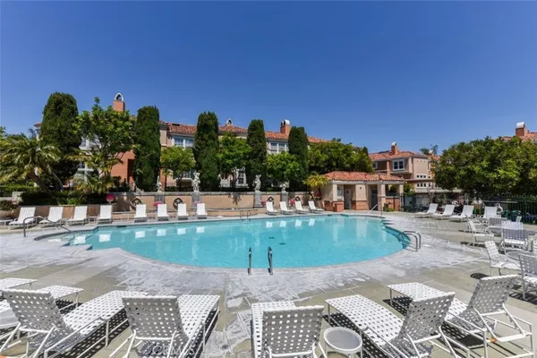 $4,200 | 12 Palagonia Aisle, Irvine, CA 92606