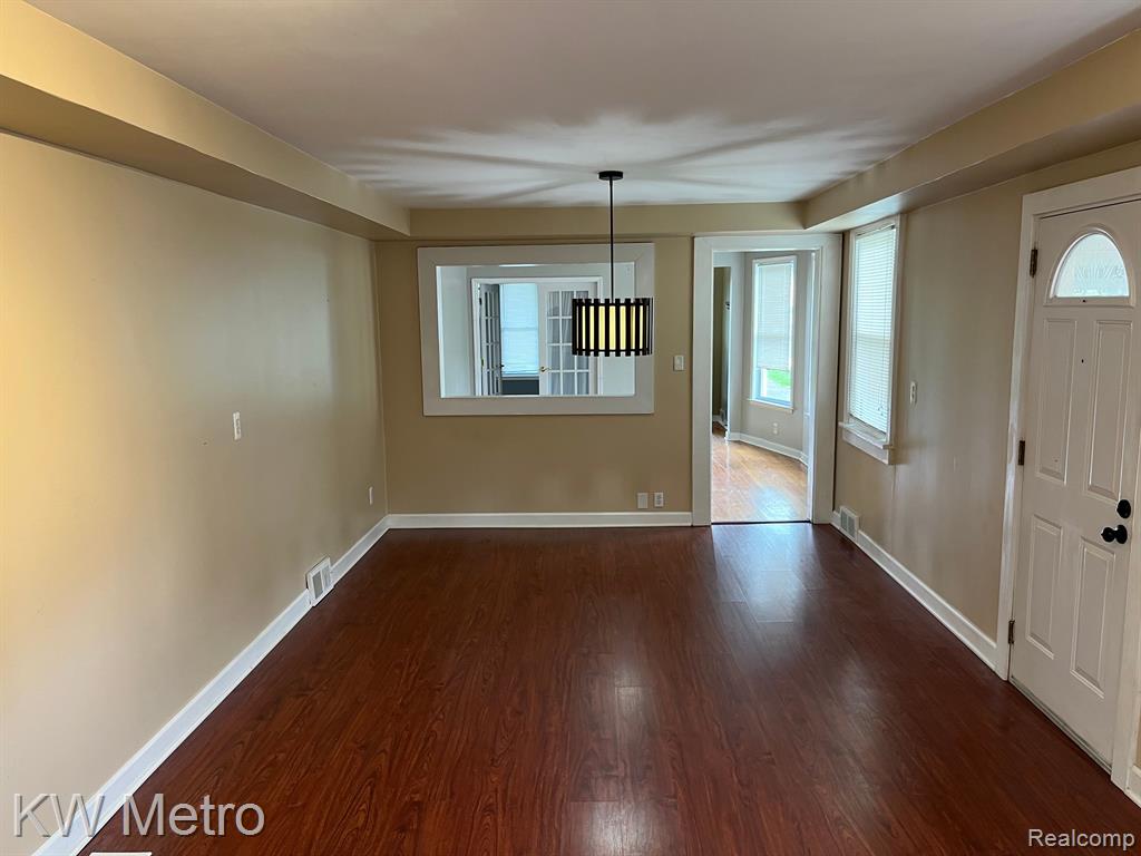 2729 Weaverton Rochester Hills, MI 48307 - Photo 9 of 24