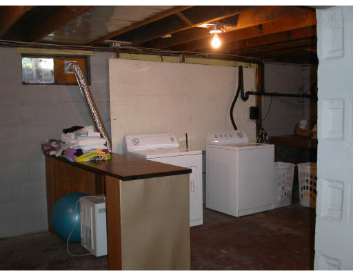 29 Graves Road Greenfield, MA 01301 - Photo 15 of 16 Gallery Image 15