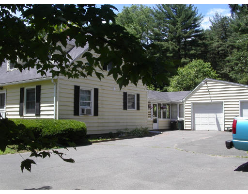 29 Graves Road Greenfield, MA 01301 - Photo 3 of 16 Gallery Image 3