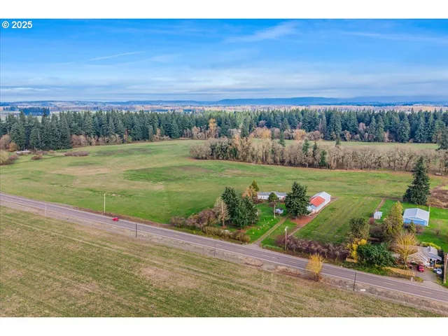 $799,900 | 34117 Santiam Highway Southeast, Lebanon, OR 97355