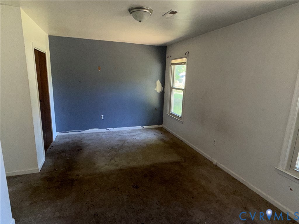 1607 Old Iron Road Hopewell, VA 23860 - Photo 6 of 12 a view of livingroom with window