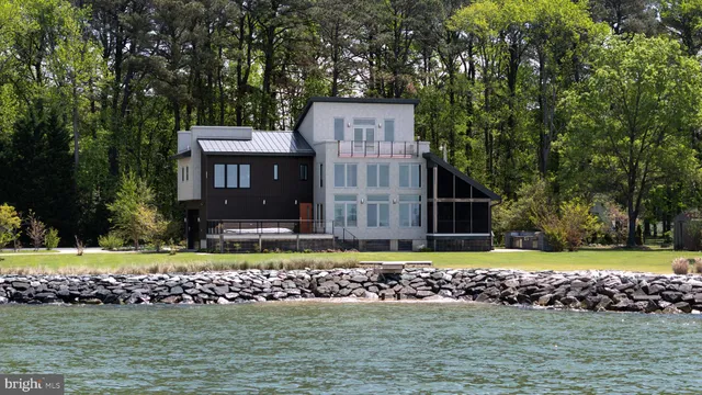 $1,860,000 | 102 Chesapeake Bay Drive, Stevensville, MD 21666