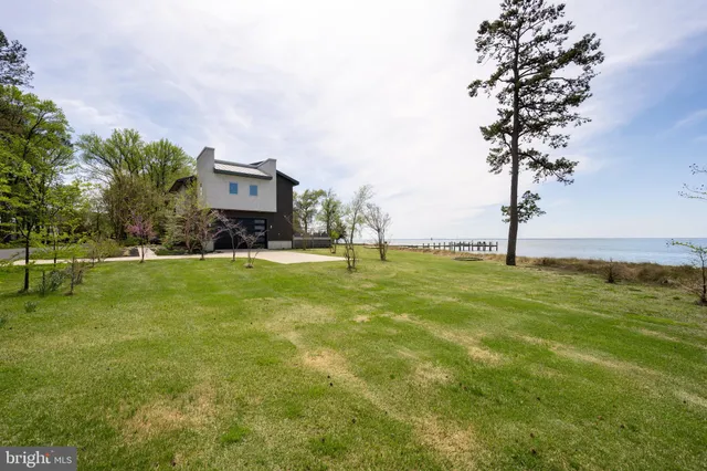 $1,860,000 | 102 Chesapeake Bay Drive, Stevensville, MD 21666