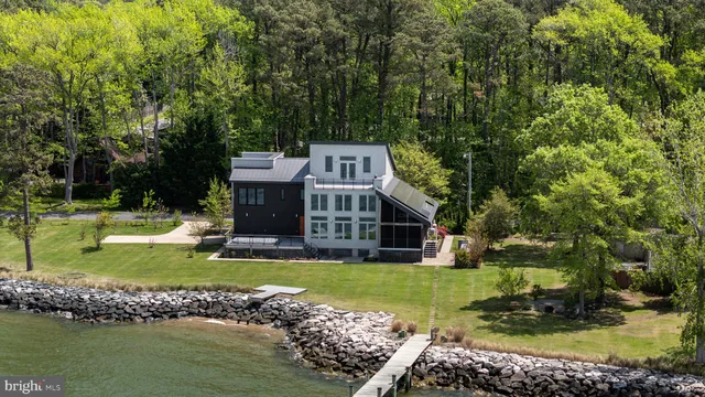 $1,860,000 | 102 Chesapeake Bay Drive, Stevensville, MD 21666