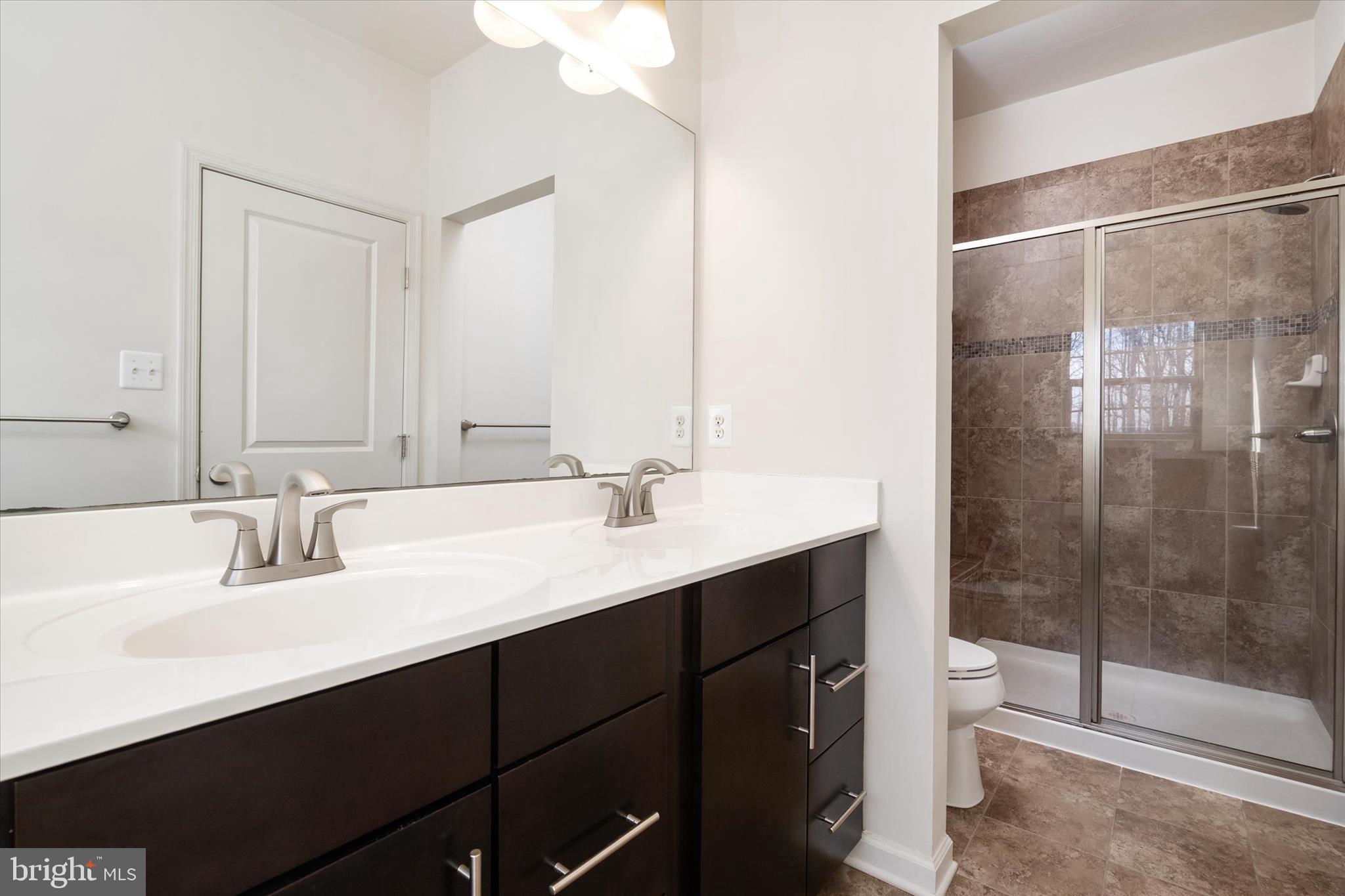 7627 Hamilton Crossing Hanover, MD 21076 - Photo 22 of 34 primary ensuite bathroom