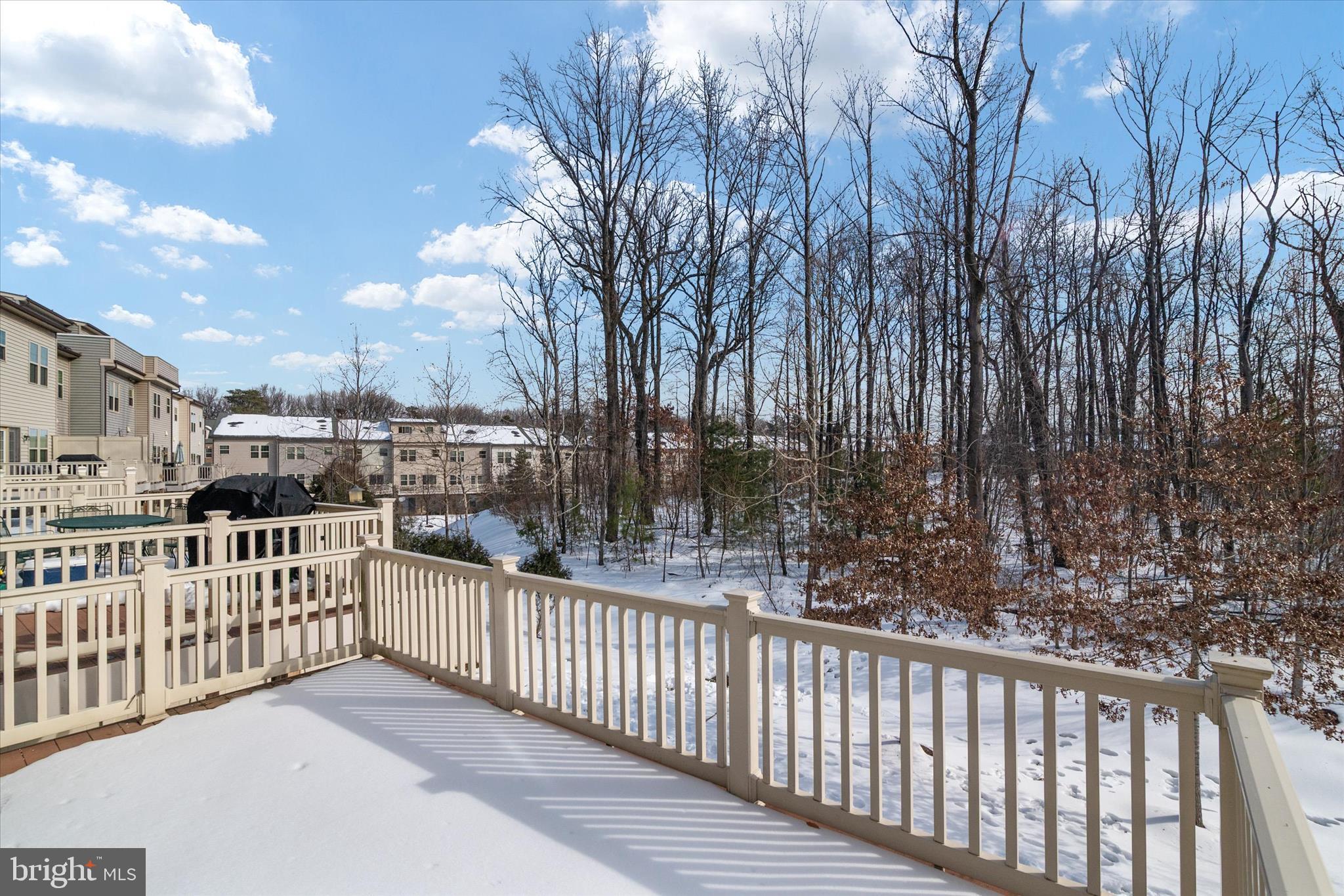 7627 Hamilton Crossing Hanover, MD 21076 - Photo 30 of 34 2nd level deck