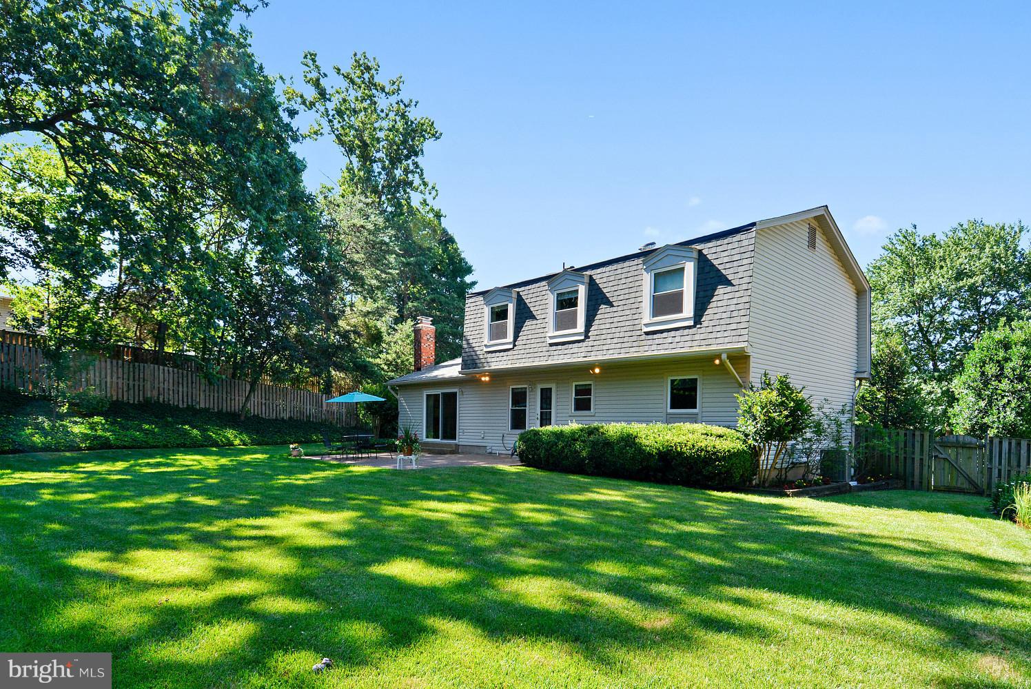 9104 Rockefeller Lane Springfield, VA 22153 - Photo 29 of 30 Exterior (Rear)