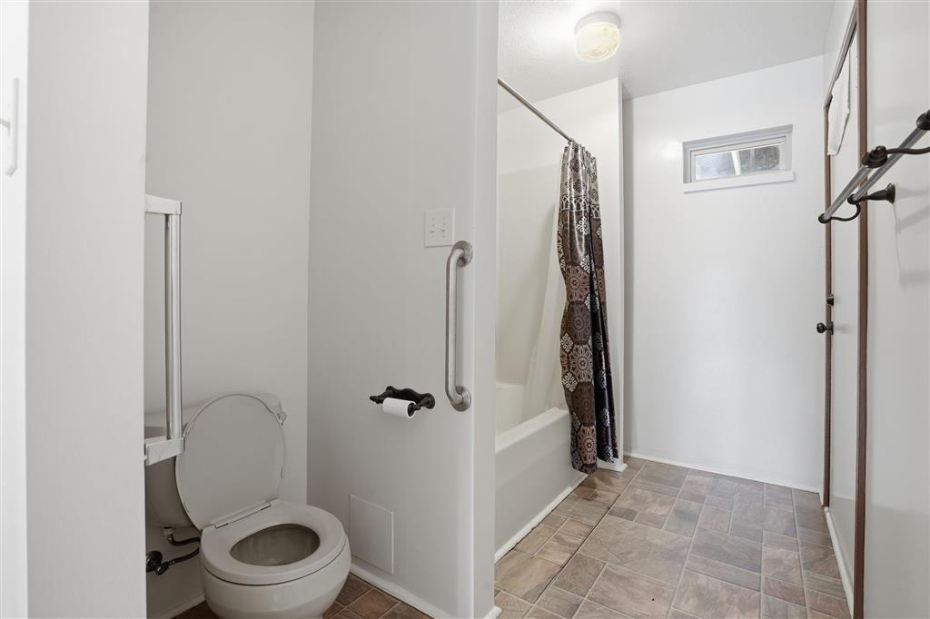 3701 Davis Road Westlake, LA 70669 - Photo 19 of 27