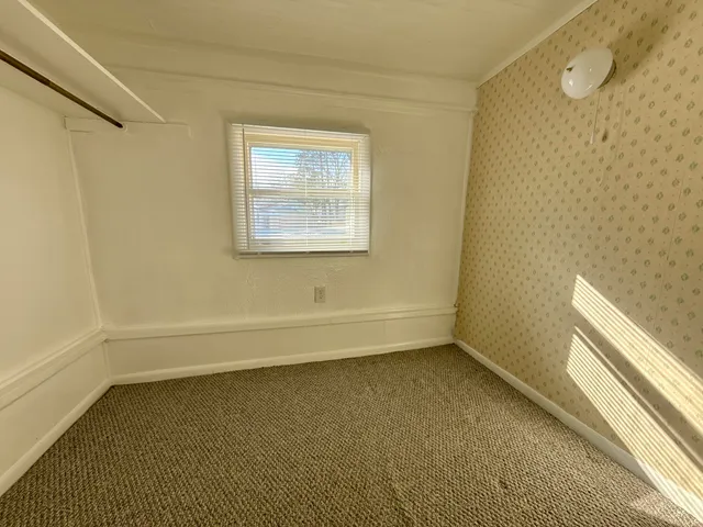 $175,000 | 1920 Schoolcraft Street, Holt, MI 48842