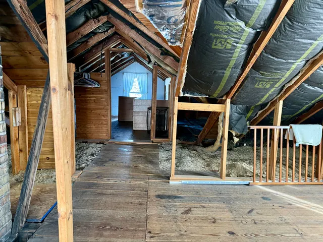 $175,000 | 1920 Schoolcraft Street, Holt, MI 48842