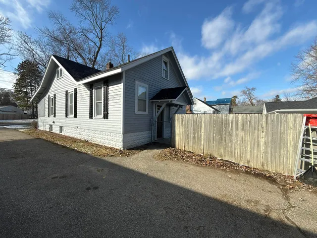 $175,000 | 1920 Schoolcraft Street, Holt, MI 48842
