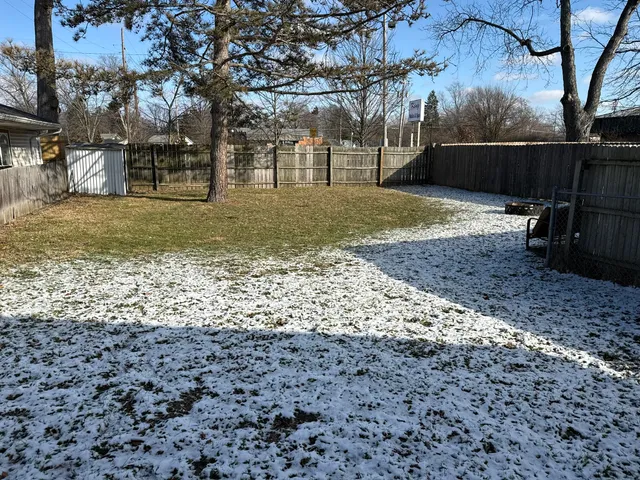 $175,000 | 1920 Schoolcraft Street, Holt, MI 48842