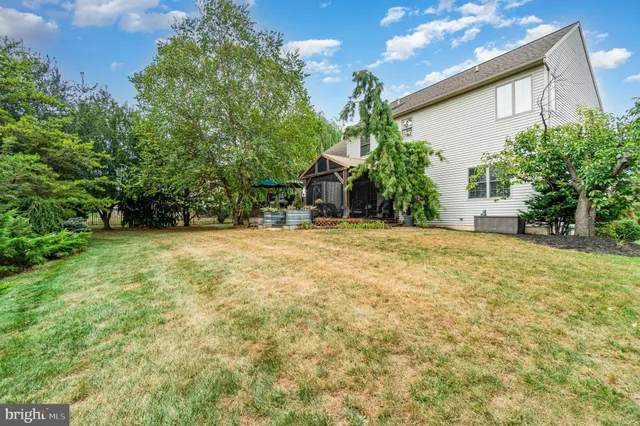 $639,999 | 18 Hartford Drive, Annville, PA 17003