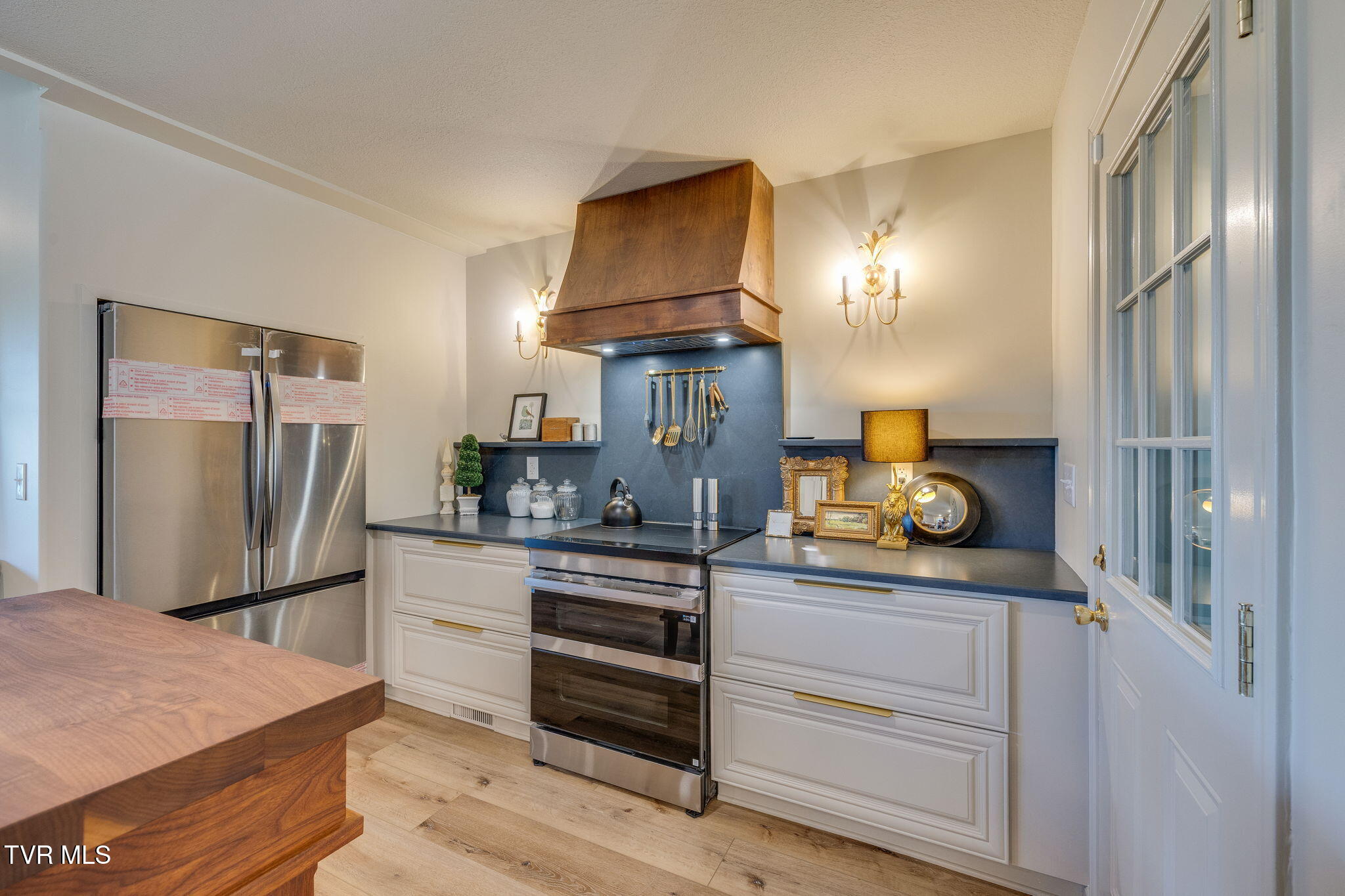 304 Michaels Ridge Boulevard Johnson City, TN 37615 - Photo 13 of 54 012