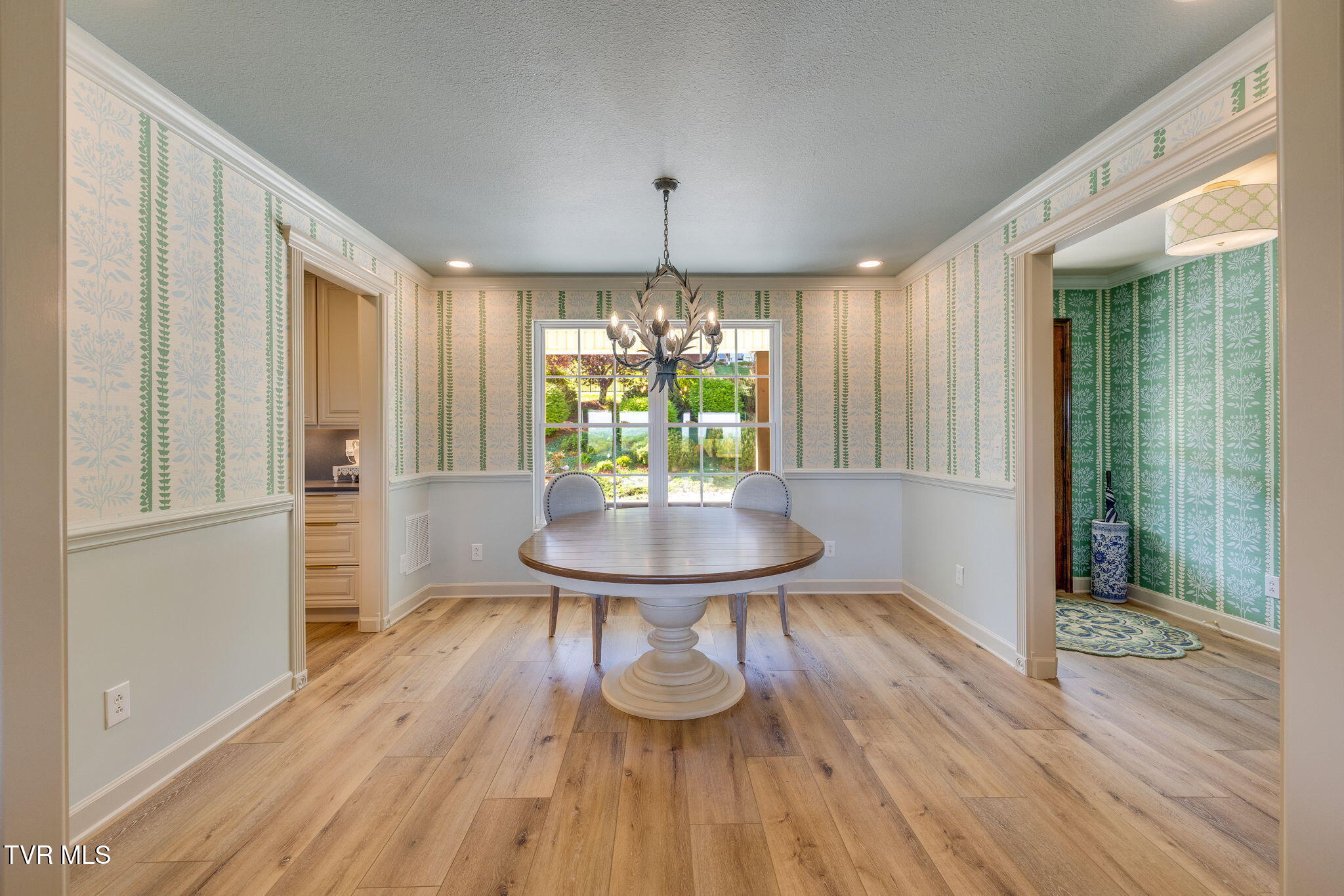 304 Michaels Ridge Boulevard Johnson City, TN 37615 - Photo 15 of 54 014