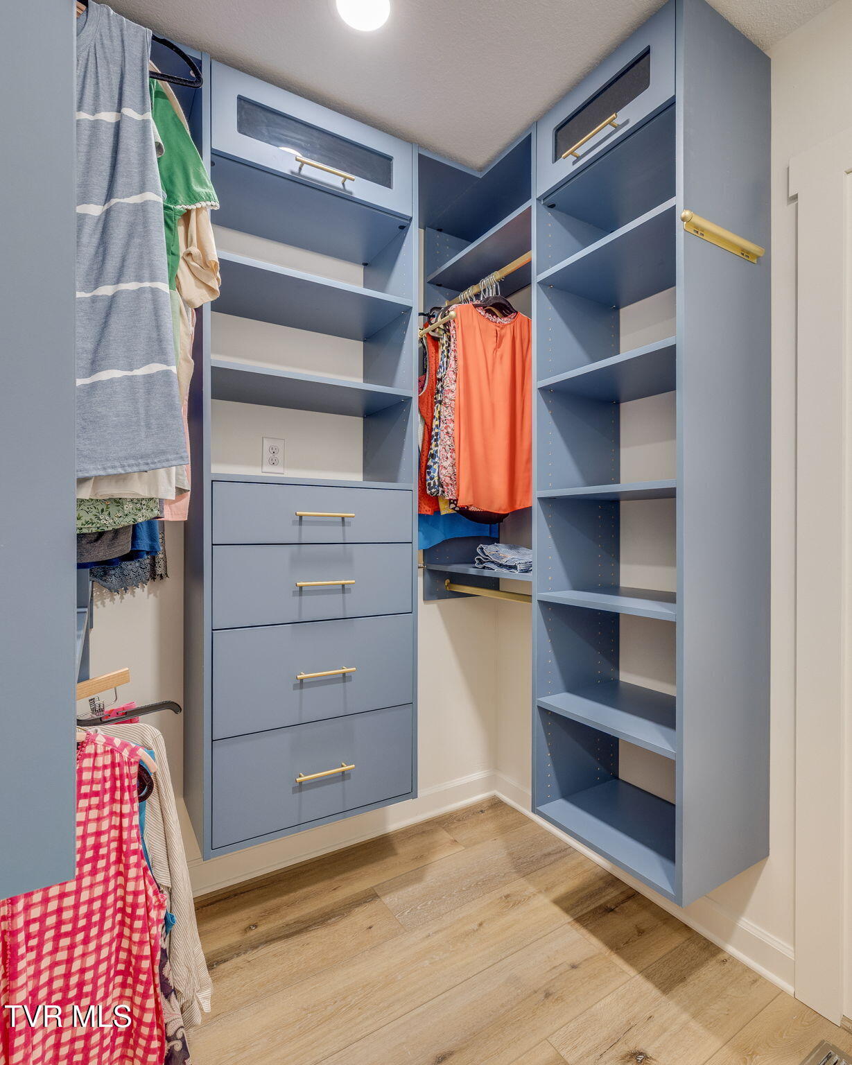 304 Michaels Ridge Boulevard Johnson City, TN 37615 - Photo 29 of 54 028