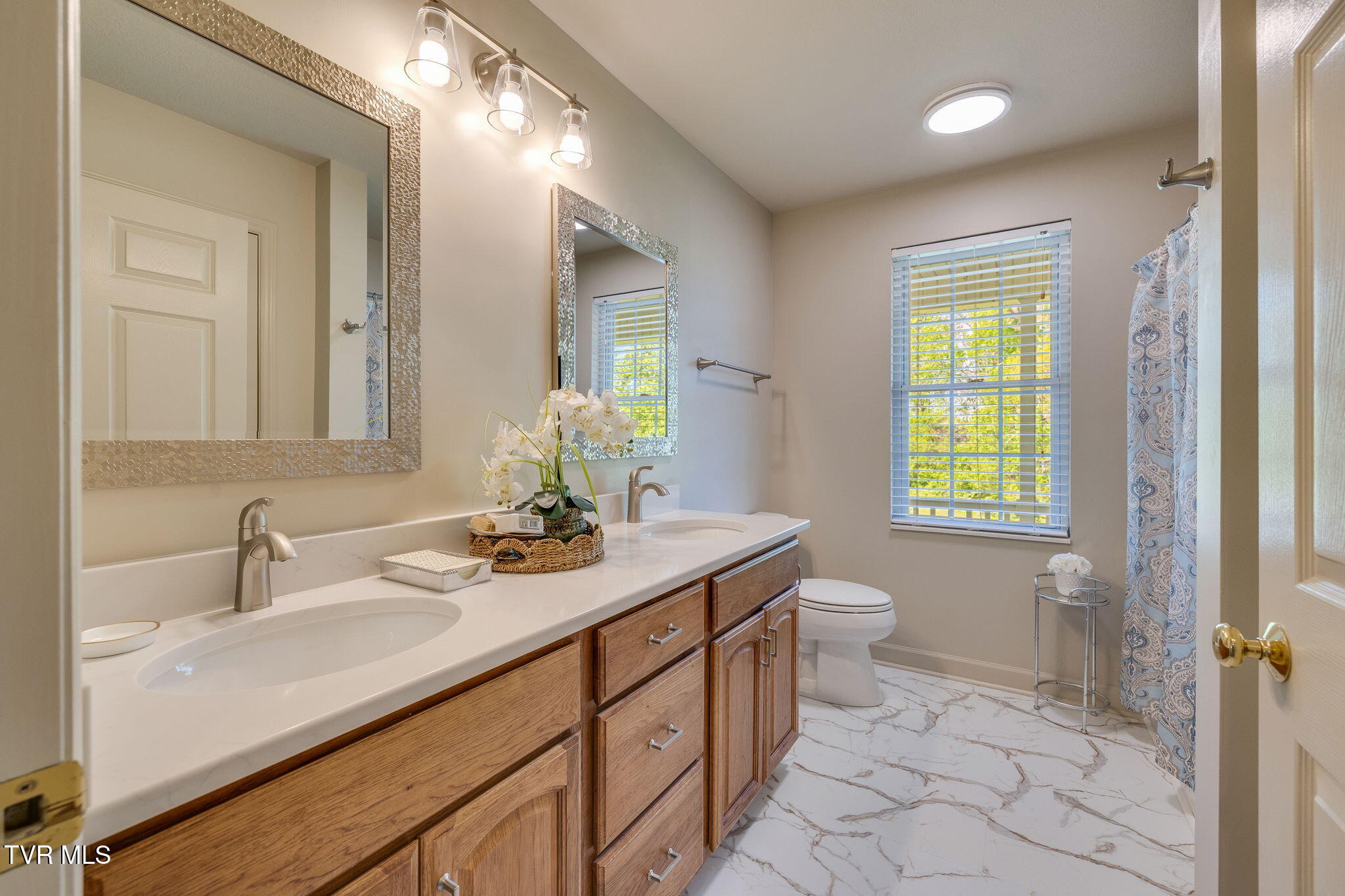 304 Michaels Ridge Boulevard Johnson City, TN 37615 - Photo 32 of 54 031