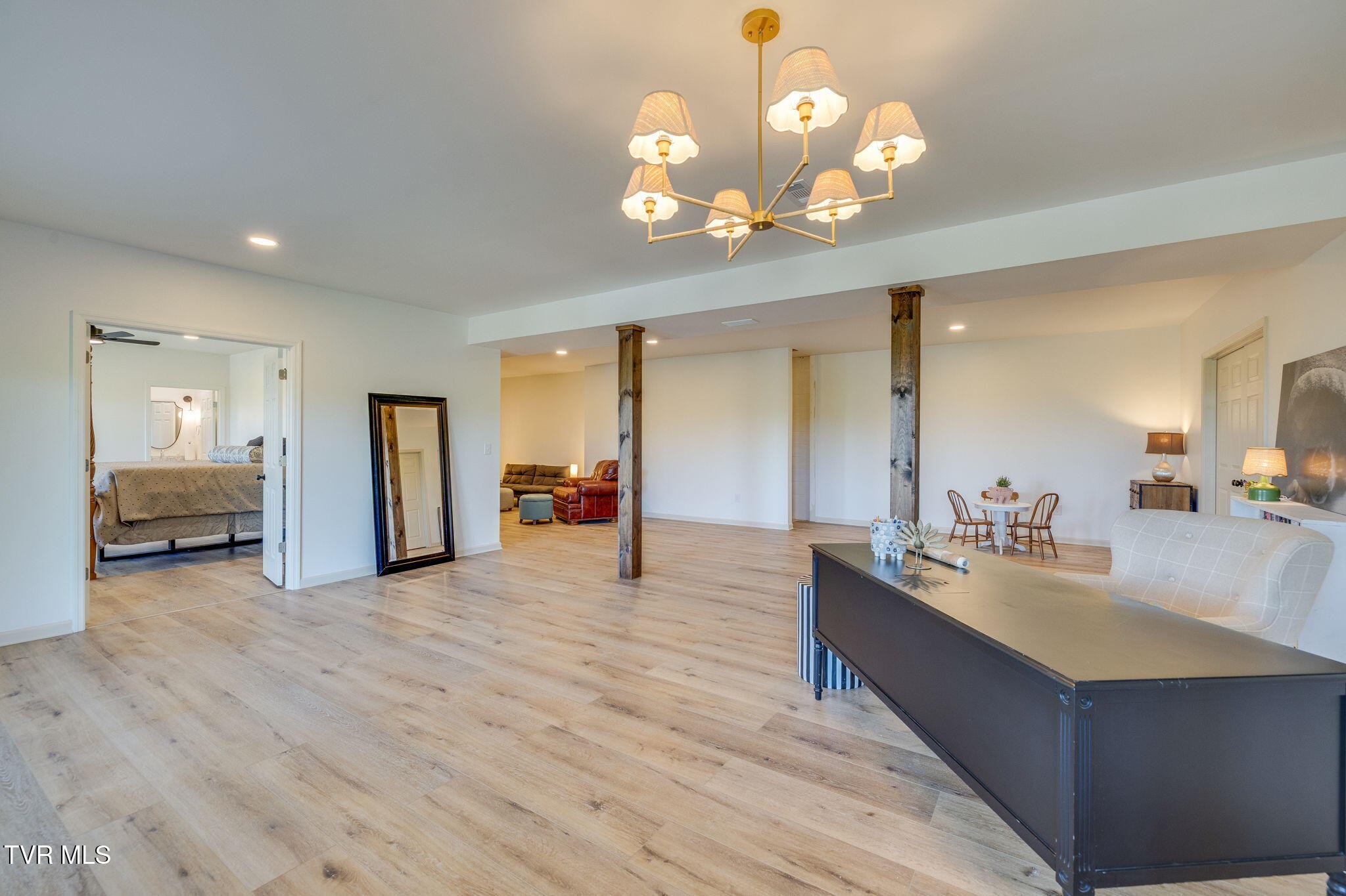 304 Michaels Ridge Boulevard Johnson City, TN 37615 - Photo 35 of 54 034