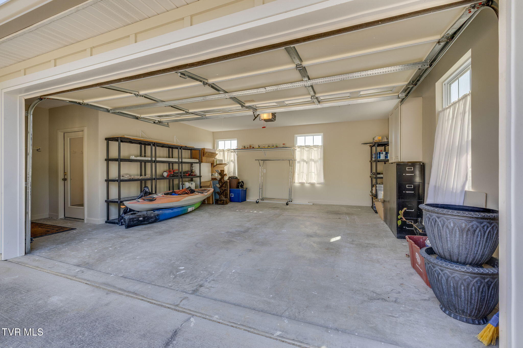 304 Michaels Ridge Boulevard Johnson City, TN 37615 - Photo 46 of 54 045