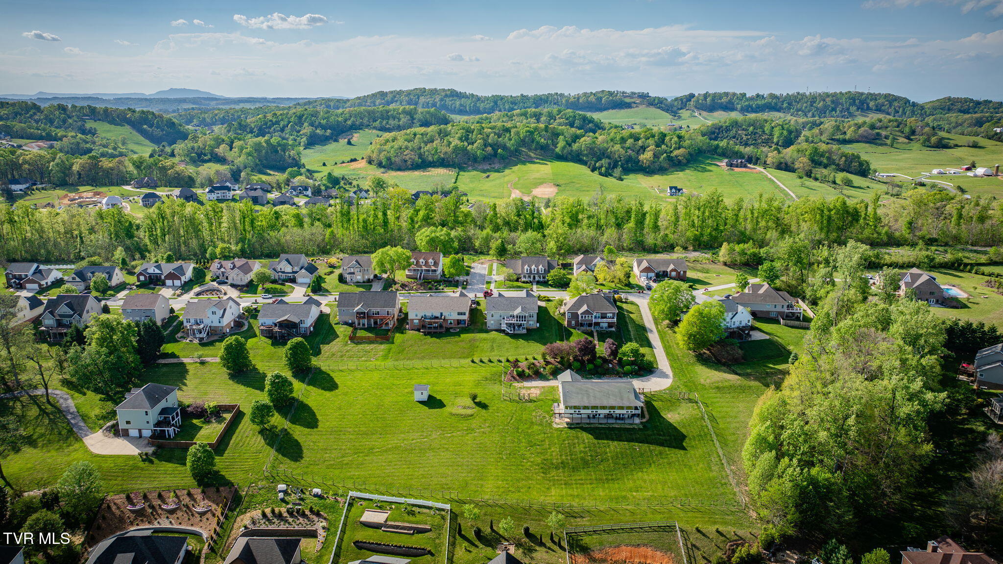 304 Michaels Ridge Boulevard Johnson City, TN 37615 - Photo 51 of 54 105