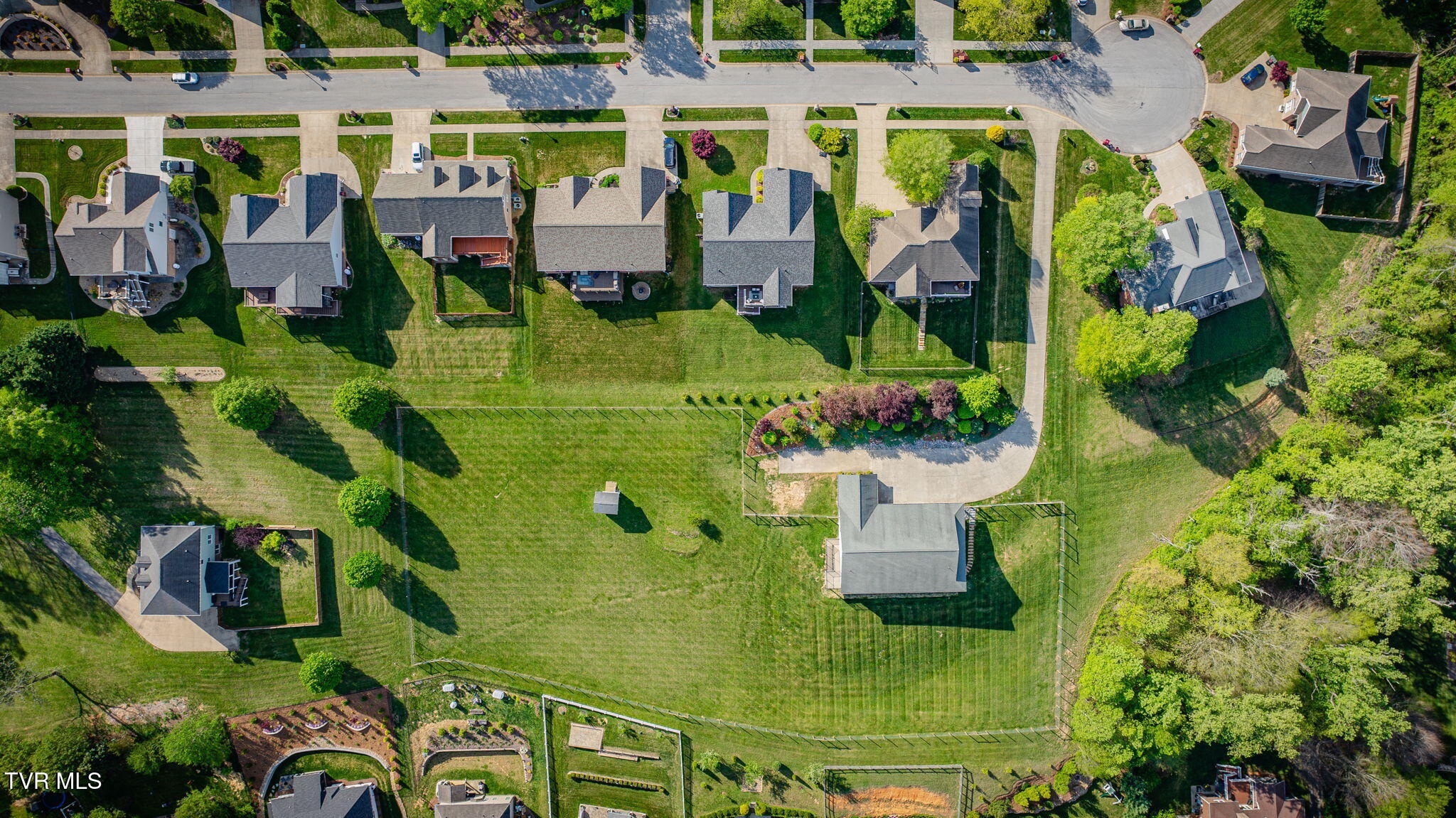 304 Michaels Ridge Boulevard Johnson City, TN 37615 - Photo 53 of 54 107