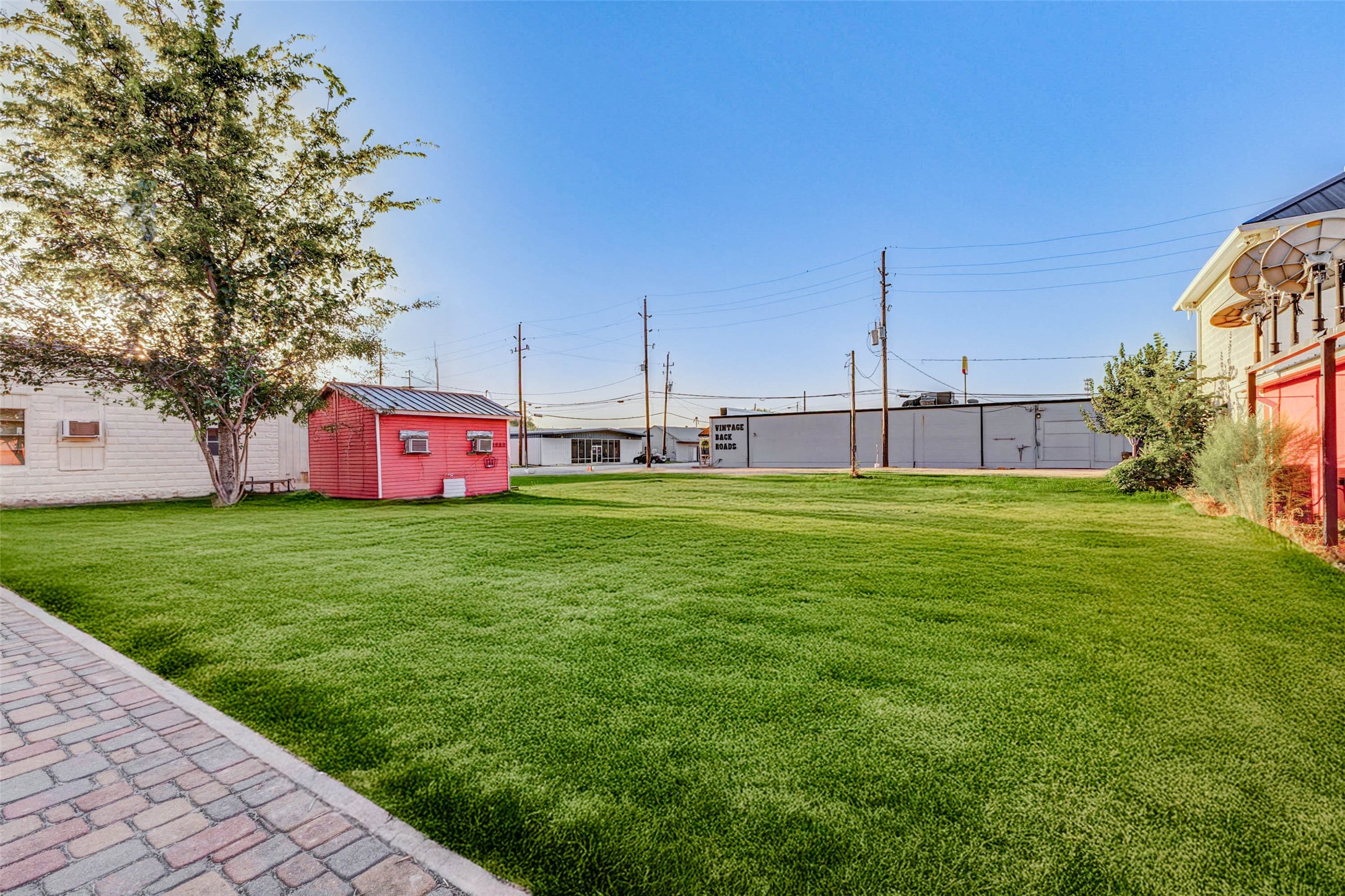 a house view with a outdoor space
