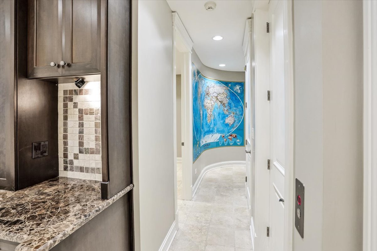 1445 West Wolfram Street Chicago, IL 60657 - Photo 57 of 69