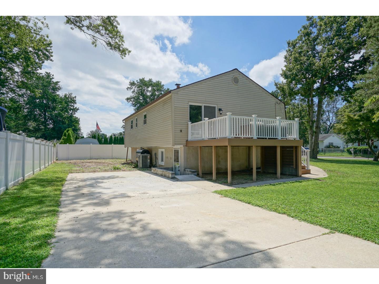 76 Rutgers Road Pennsville, NJ 08070 - Photo 25 of 25 Exterior Back