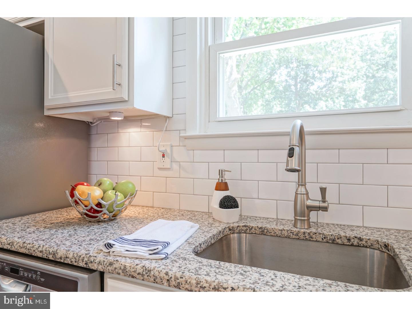 76 Rutgers Road Pennsville, NJ 08070 - Photo 9 of 25 Kitchen