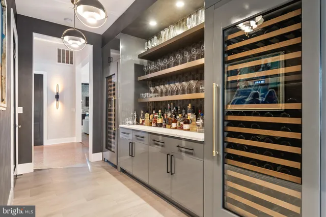 $10,500,000 | 8913 Holly Leaf Lane, Bethesda, MD 20817