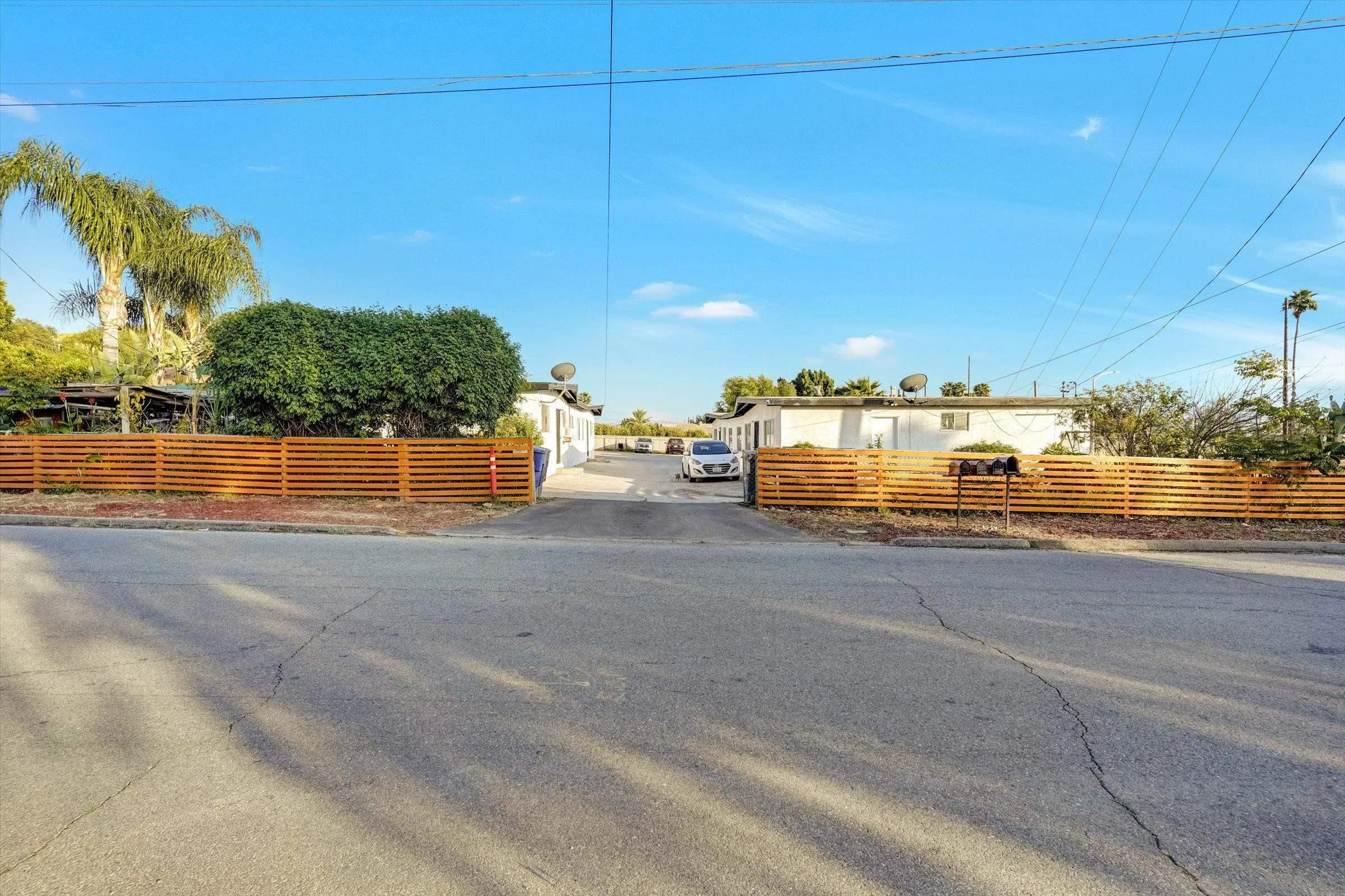 10260 Cook Avenue Riverside, CA 92503 - Photo 2 of 32