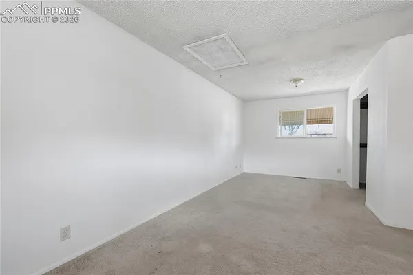 $237,500 | 2609 Ridgewood Lane, Pueblo, CO 81005