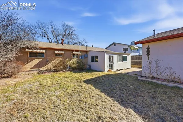 $237,500 | 2609 Ridgewood Lane, Pueblo, CO 81005