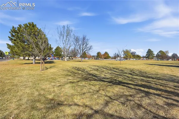 $237,500 | 2609 Ridgewood Lane, Pueblo, CO 81005