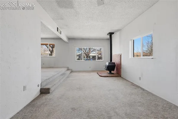 $237,500 | 2609 Ridgewood Lane, Pueblo, CO 81005