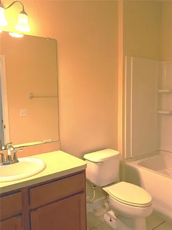 $2,000 | 4239 Winding Vine Drive, Lakeland, FL 33812