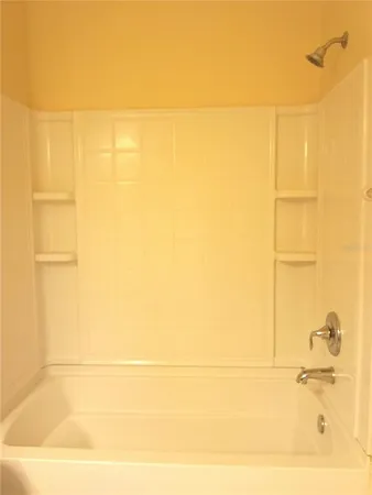 $2,000 | 4239 Winding Vine Drive, Lakeland, FL 33812