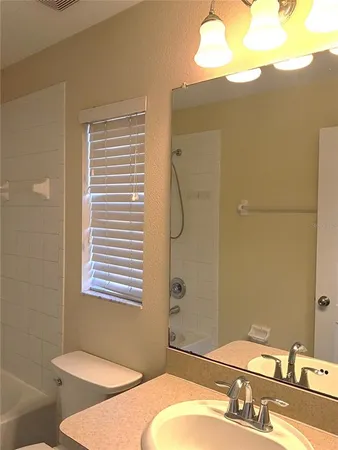 $2,000 | 4239 Winding Vine Drive, Lakeland, FL 33812