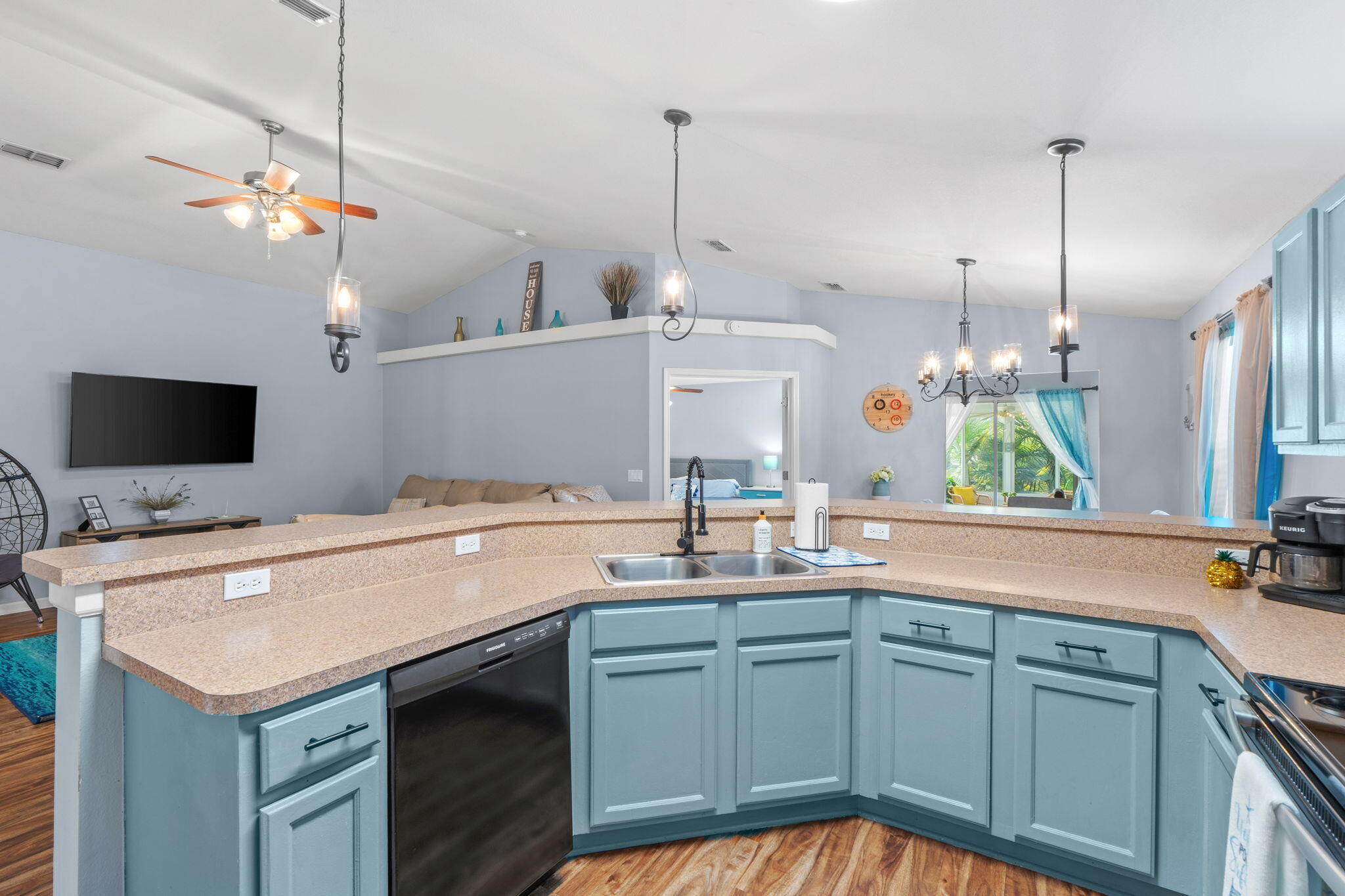 7965 Promise Creek Road Navarre, FL 32566 - Photo 12 of 39 Gallery Image 12