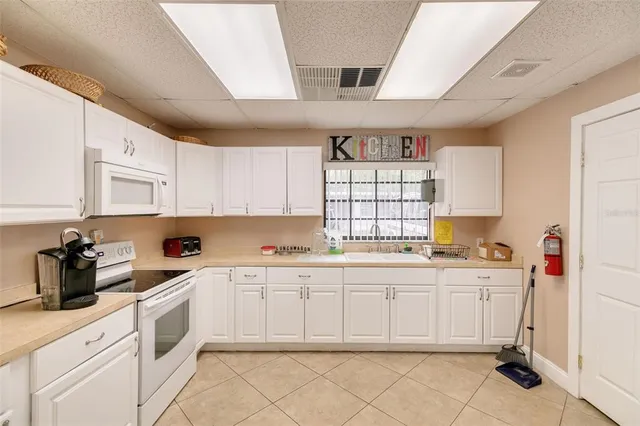 $1,500 | 7815 Greenlawn Drive, New Port Richey, FL 34653