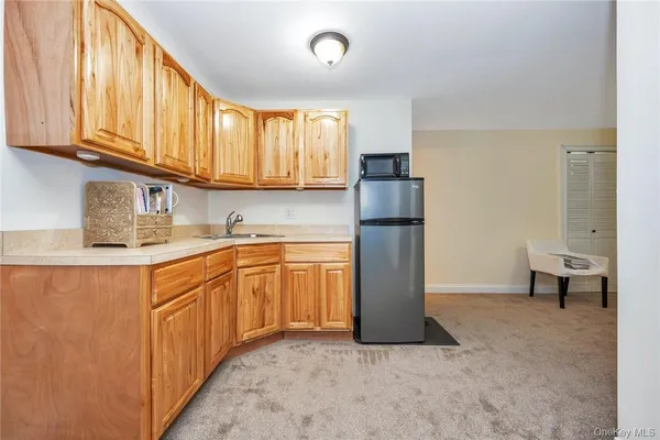 $9,000 | 696 Ridgeway, White Plains, NY 10605