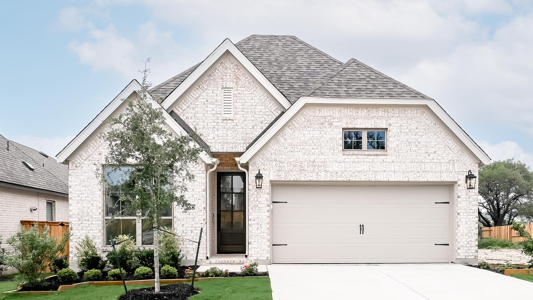 a view of a house with a outdoor space