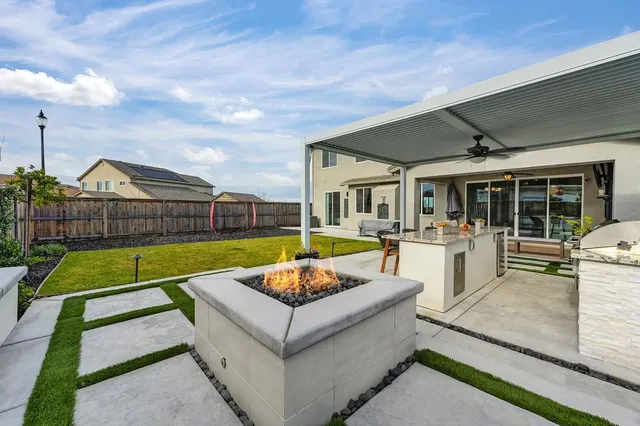 $1,225,000 | 1136 Wadsworth Drive, Roseville, CA 95747