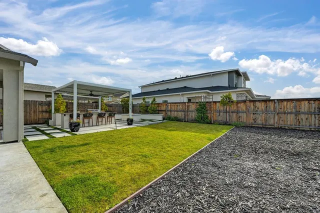 $1,225,000 | 1136 Wadsworth Drive, Roseville, CA 95747