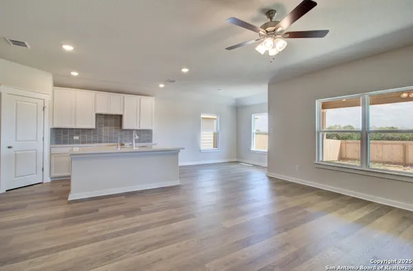 $309,990 | 2506 White Daisy Hill, Converse, TX 78109