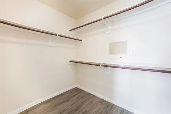 $2,000 | 2438 Connors Path Court, Houston, TX 77073